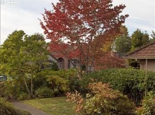 7425 SW Chapel Ct, Portland, OR 97223