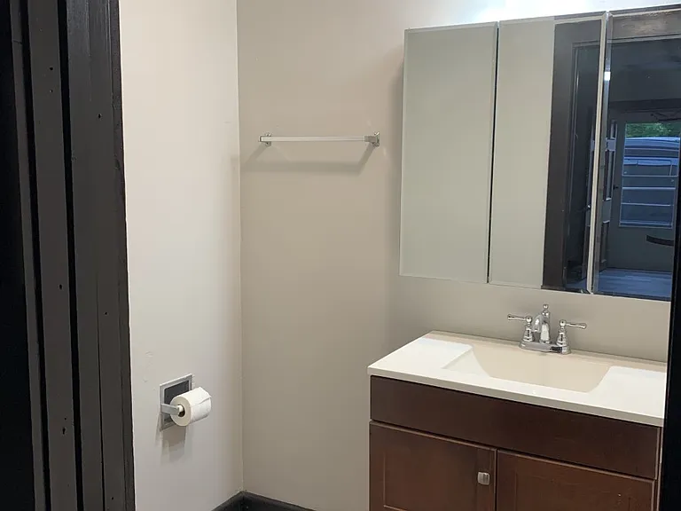 415 Dunlap St #3 — Photo 10