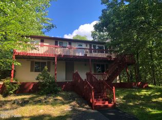 118 Puma Ct, Dingmans Ferry, PA 18328