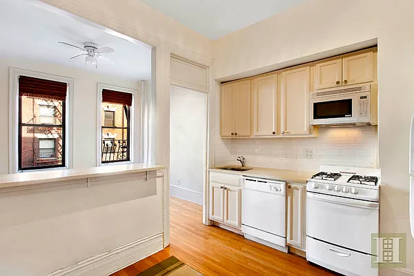 Rented by Halstead Real Estate | media 24