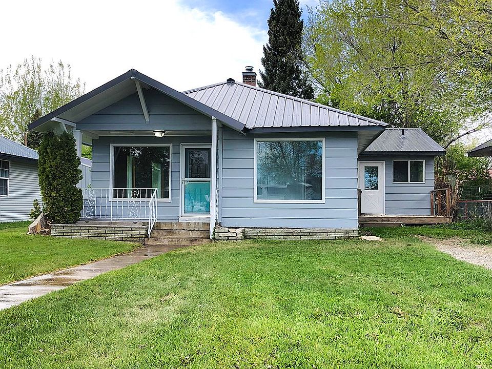 1st image of 226 Lost River Ave