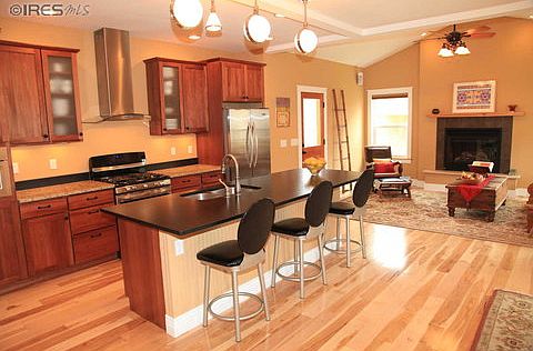 3rd image of 1024 La Farge Ave