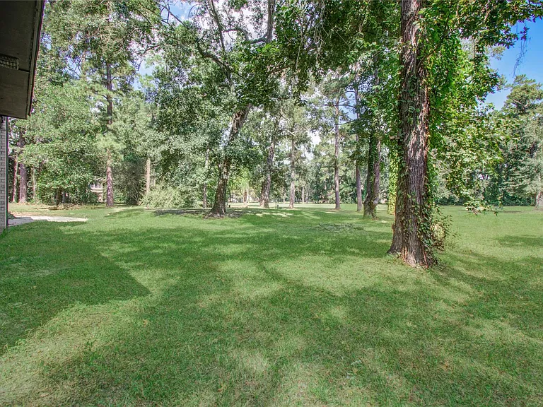 619 River Plantation Dr — Photo 35