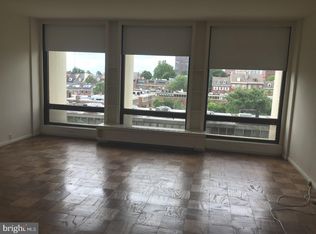 210 Locust St #4EW, Philadelphia, PA