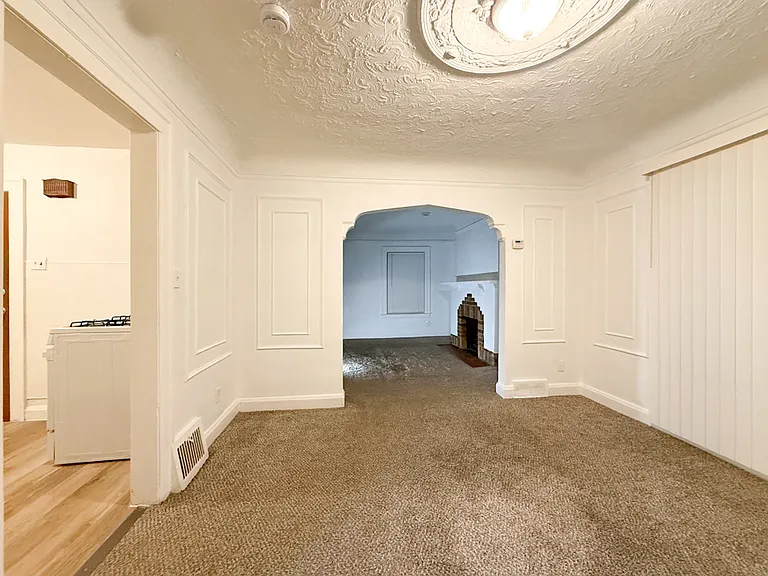 17214 Roselawn St #2 — Photo 9