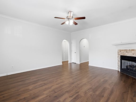 4th image of 1101 Downs Blvd APT 289