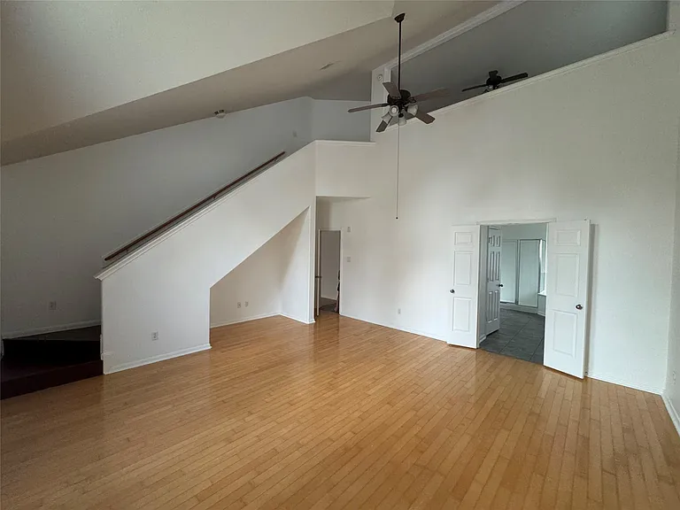 6311 Auburn Terrace Ct — Photo 11