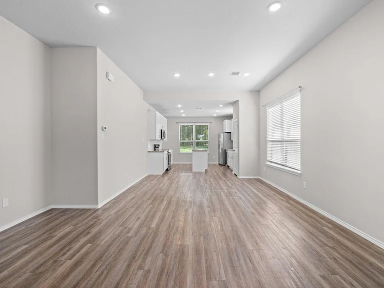 18140 Mail Route Rd — Photo 6