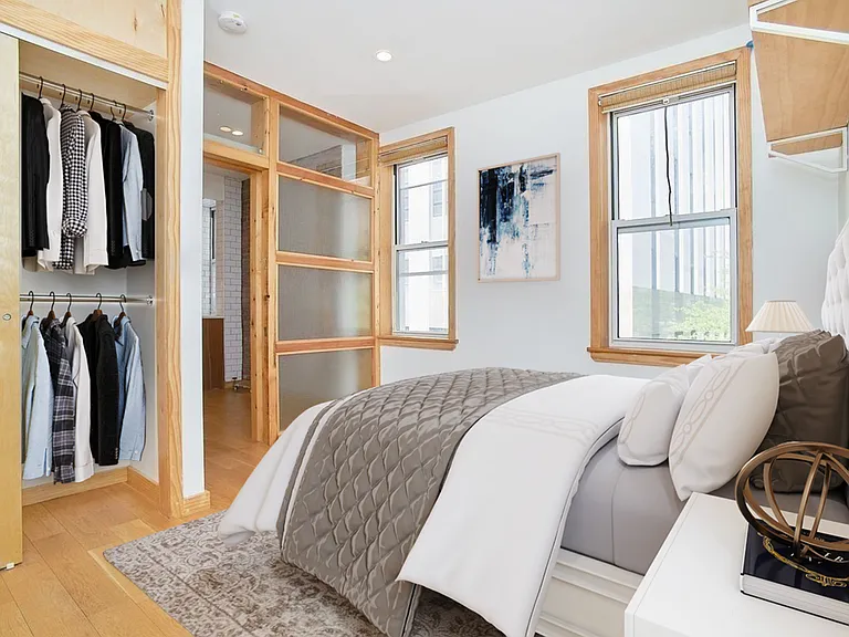 75 Baxter St #5 — Photo 2