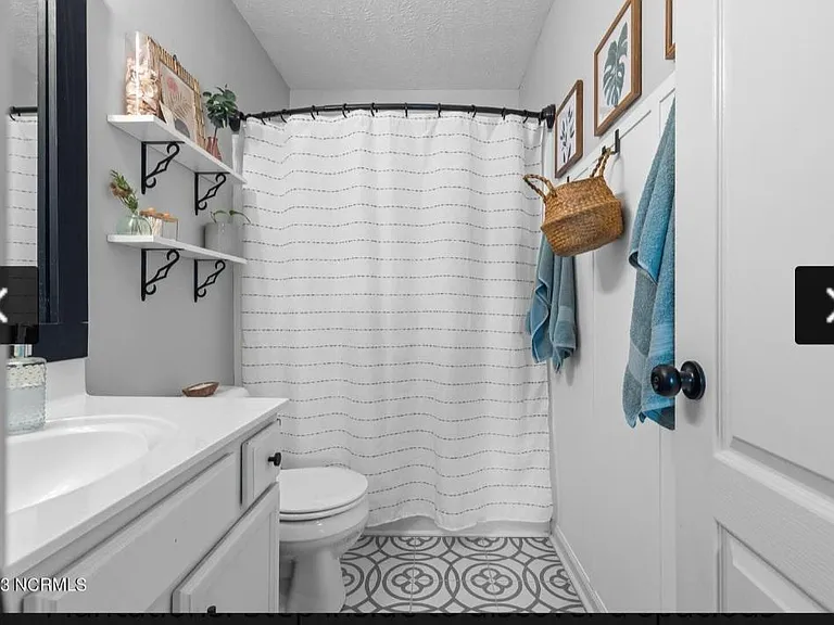 313 Glen Cannon Dr — Photo 8