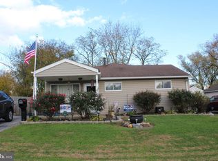 17 Angola Rd, New Castle, DE 19720