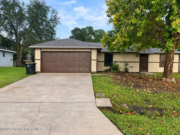 721 Highland Ave NW, Palm Bay, FL 32907