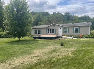 1302 Pontoppidan Rd, Decorah, IA 52101