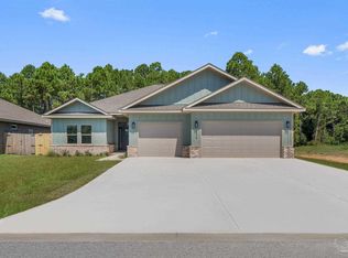 5538 Chenier Dr, Gulf Breeze, FL 32563