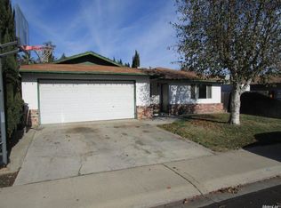 2513 Dobbins Ln, Riverbank, CA 95367