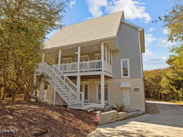 207 Oak Forest Lane, Atlantic Beach, NC 28512