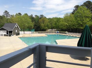 1945 Shadow Glen Dr, Raleigh, NC 27604