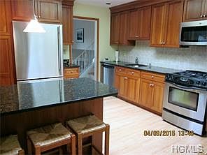 5th image of 428 Bonnie Ct