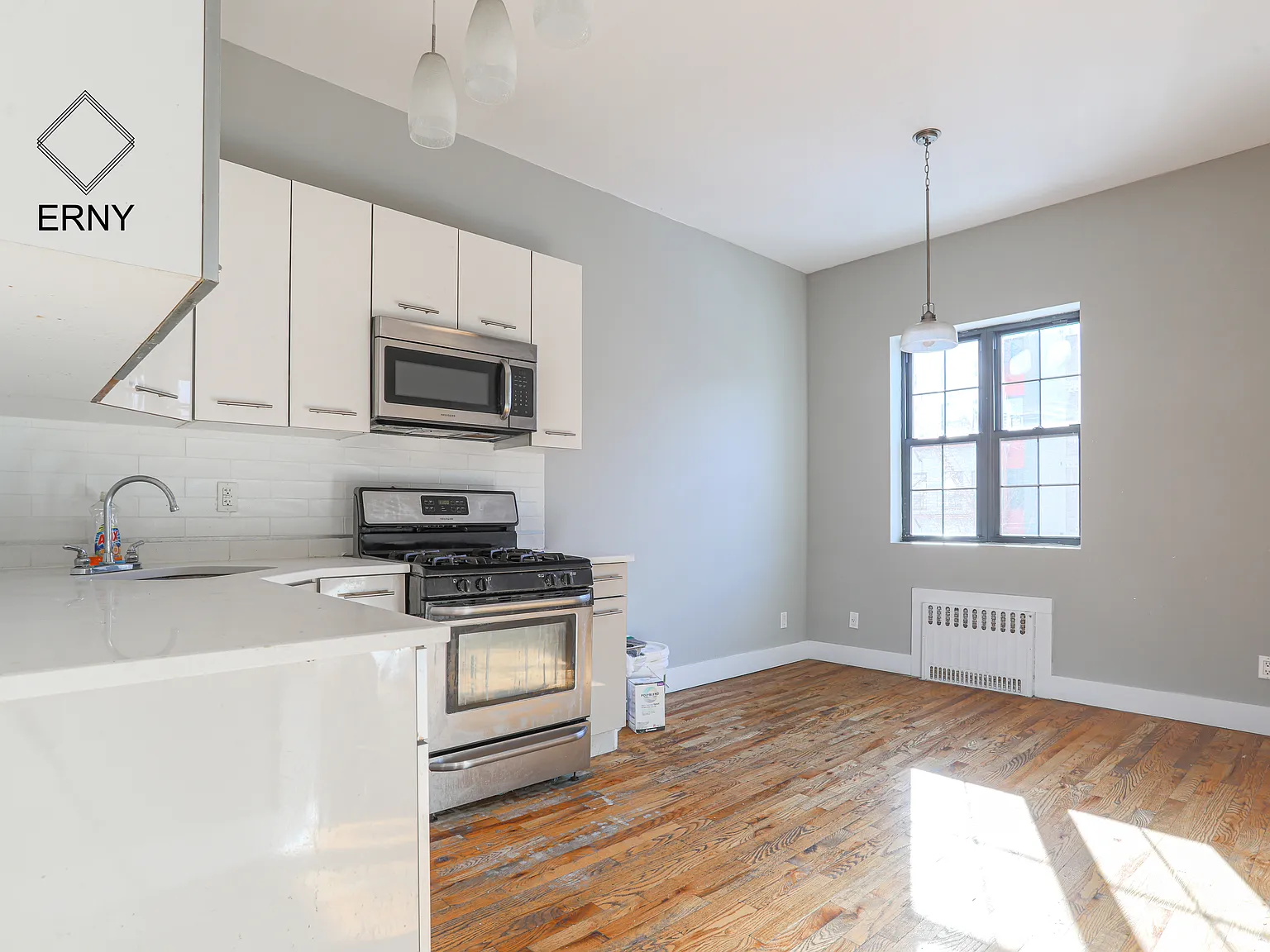 63 Pulaski Street — Photo 2