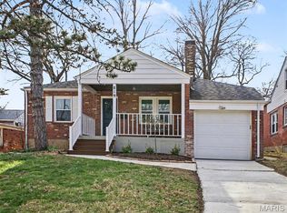 819 Blossom Ln, Saint Louis, MO