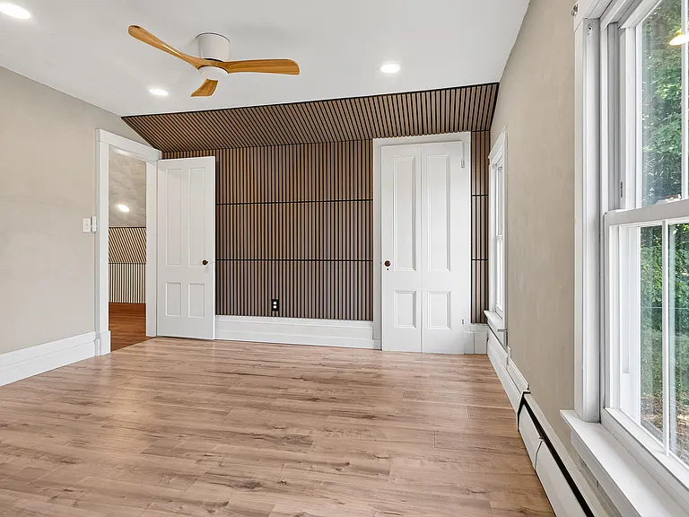 464 Gray Rd — Photo 43