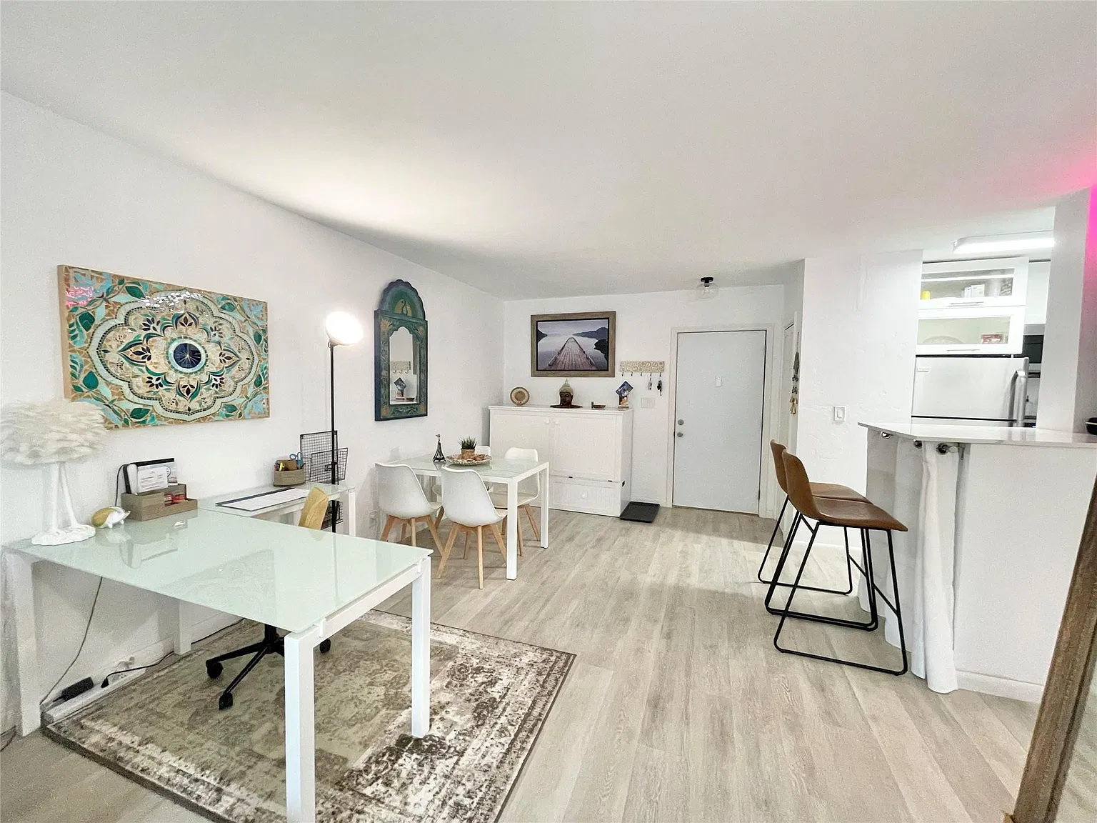 3000 Riomar St — Photo 4