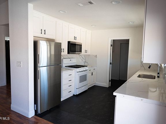 5th image of 20848 Georgetown St