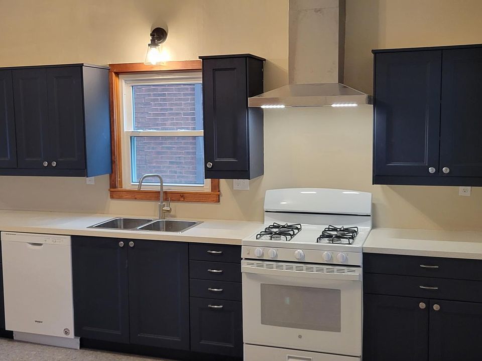 517 Monroe St Quincy IL Zillow