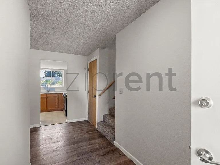 38222 43rd Ave S — Photo 3