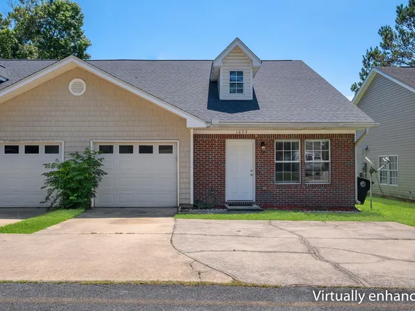 1679 Corey Wood Cir, Tallahassee, FL 32304