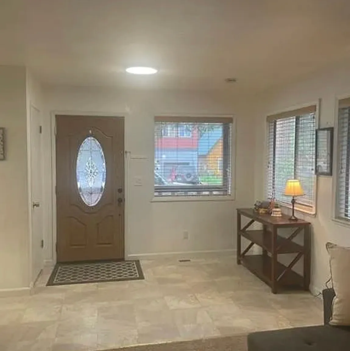 2 bed, 1040 sqft, $2,800 — Photo 2