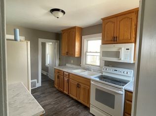 129 2nd St NE, Huron, SD 57350