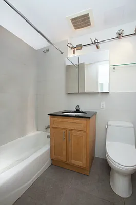 Rented by REAL New York | media 28