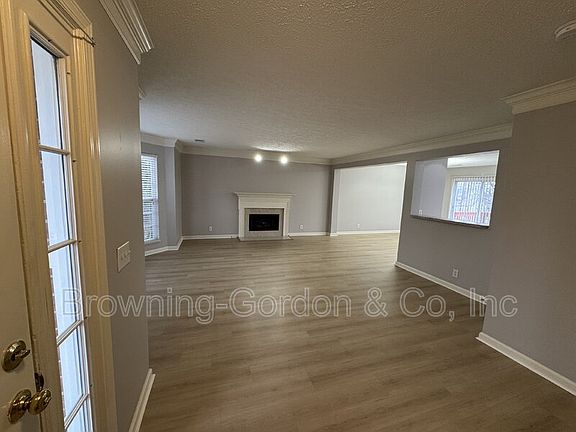 2nd image of 2757 Welshcrest Dr