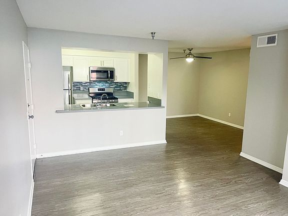 5th image of 8600 Emerson Ave #8555-111