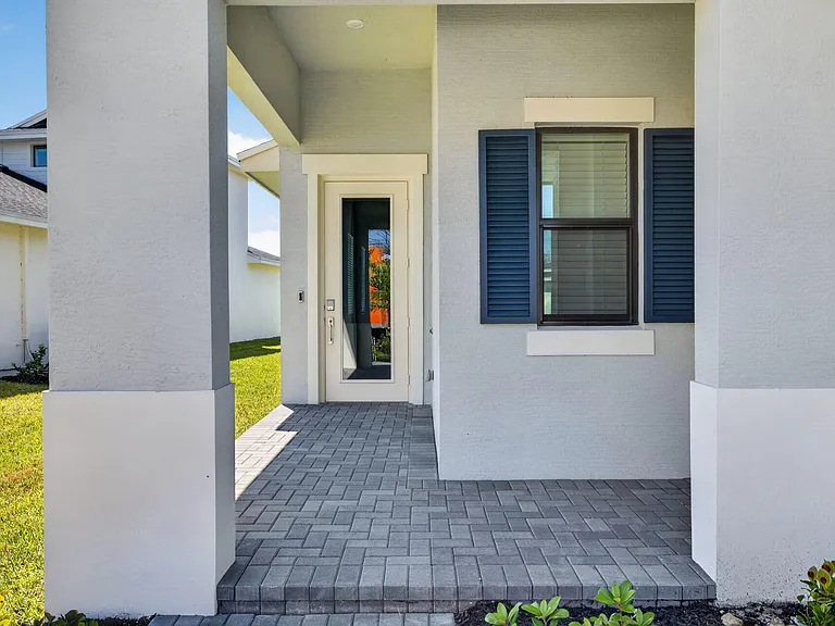 10644 NW Wilgrove Ln — Photo 3
