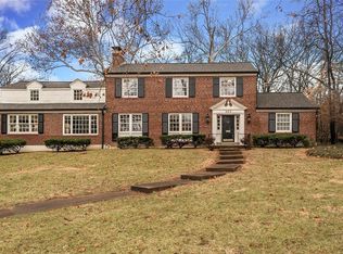 202 W Jackson Rd, Saint Louis, MO 63119