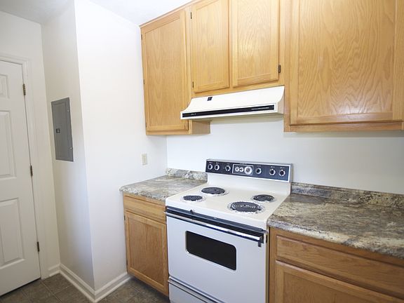 5th image of 21 Shanna Dr APT 1
