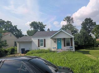 10591 Clarendon Ave, Saint Louis, MO 63114