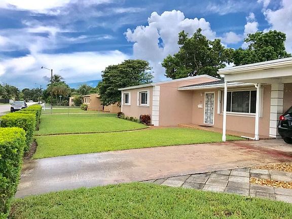 3rd image of 1060 NW 184th Dr