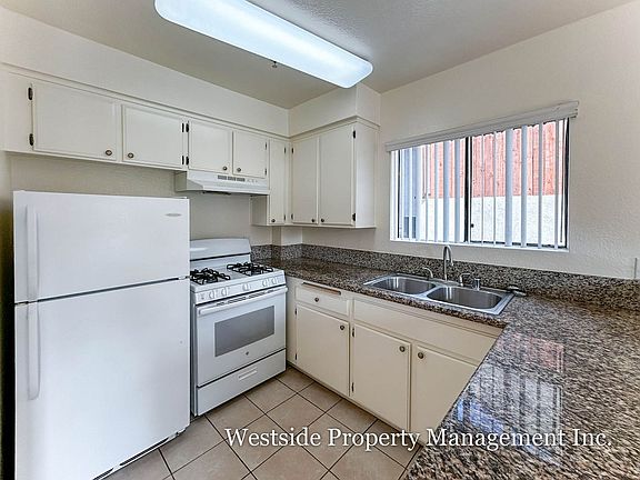 3rd image of 3848 Overland Ave APT 114