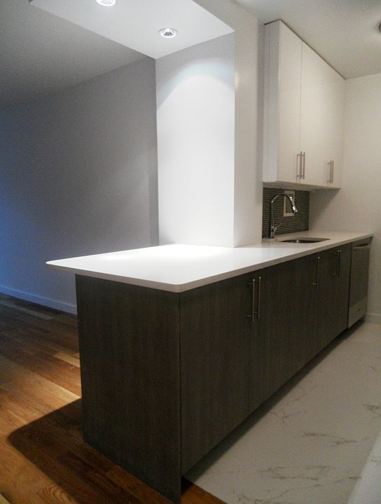 1st image of 330 W 58th St APT 09N