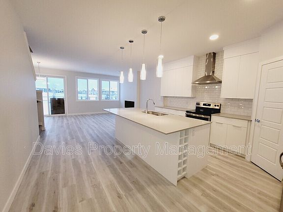 2nd image of 1218 Podersky Wynd SW