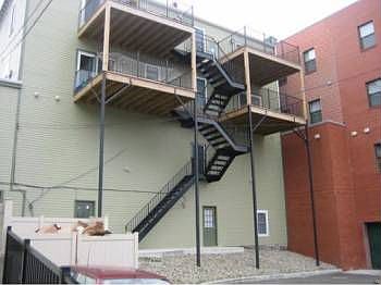 2nd image of 319B Centre St #U:c1