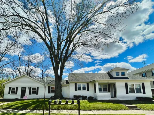 231 E Chestnut St, Oxford, OH 45056