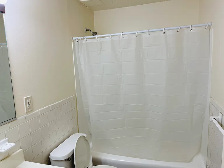 127 English Village Rd — Photo 17