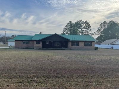 52 Brandon St SE, Baxley, GA, 31513