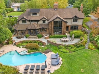 54 Hamilton Dr East, Caldwell, NJ, 07006