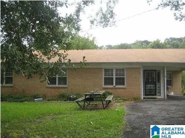 475 Springdale Rd, Mount Olive, AL 35117