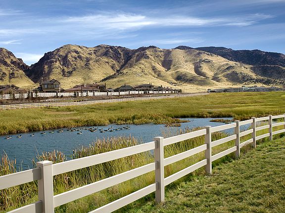 Wetland trails nearby